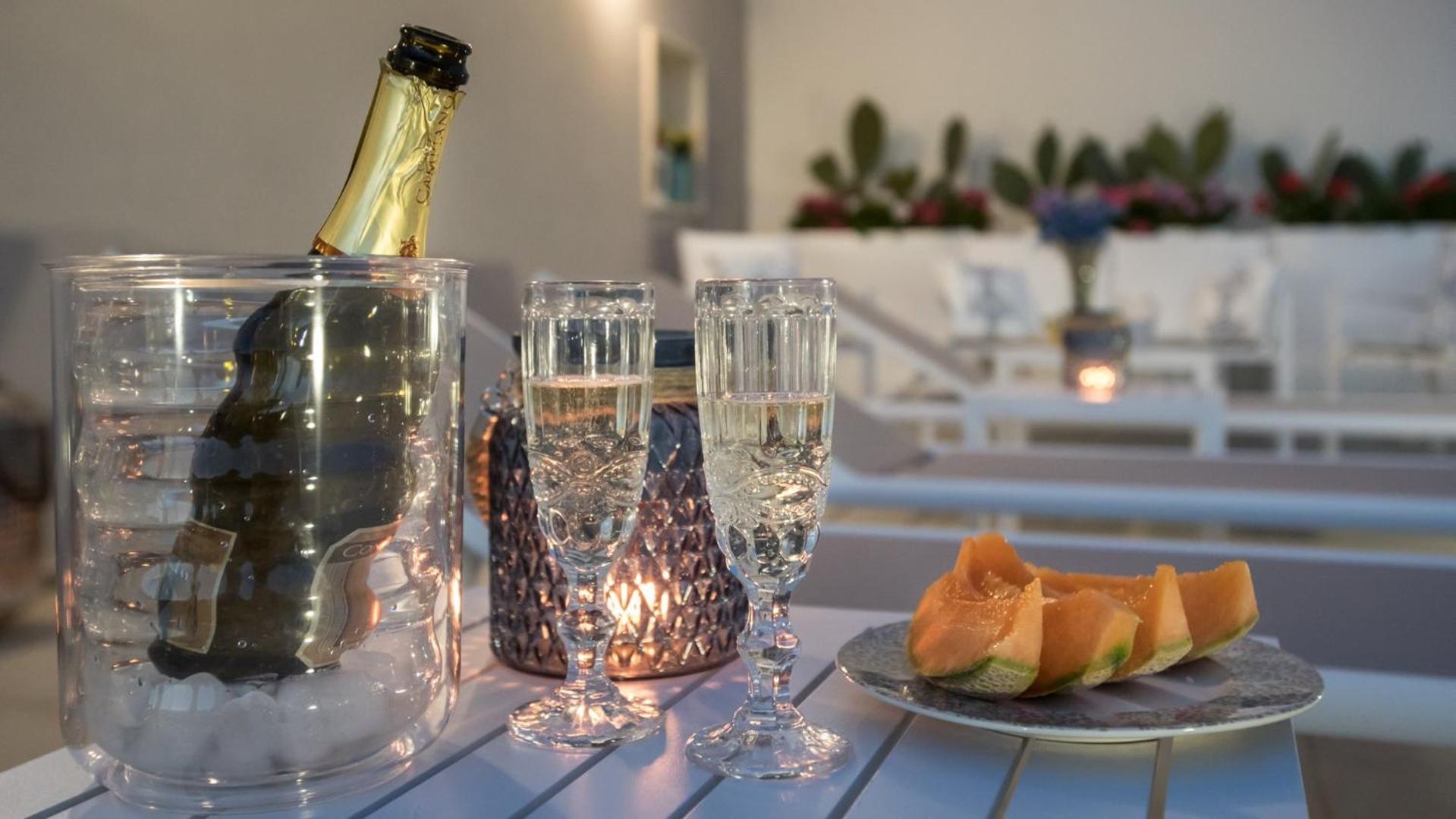 Palazzo Perla Bed & Breakfast Gallipoli Exterior photo