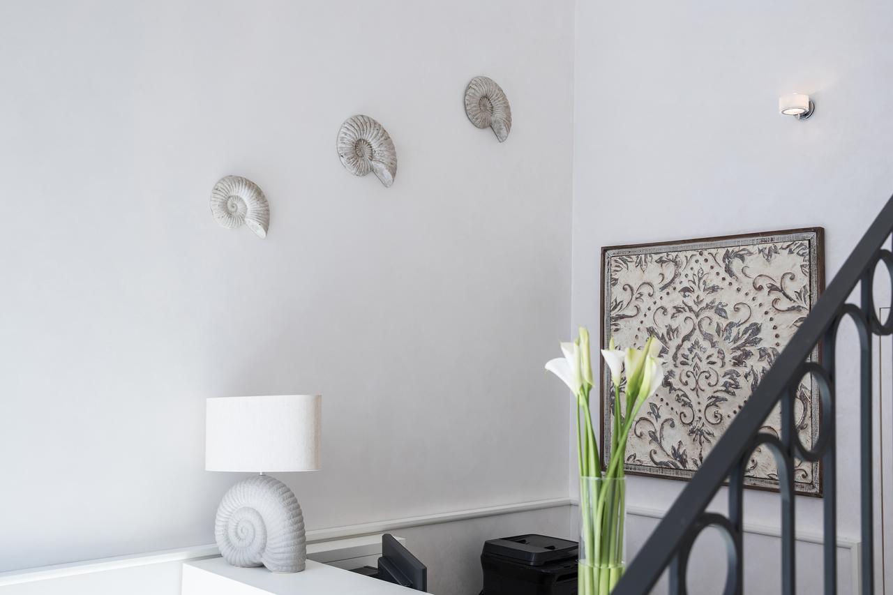 Palazzo Perla Bed & Breakfast Gallipoli Exterior photo