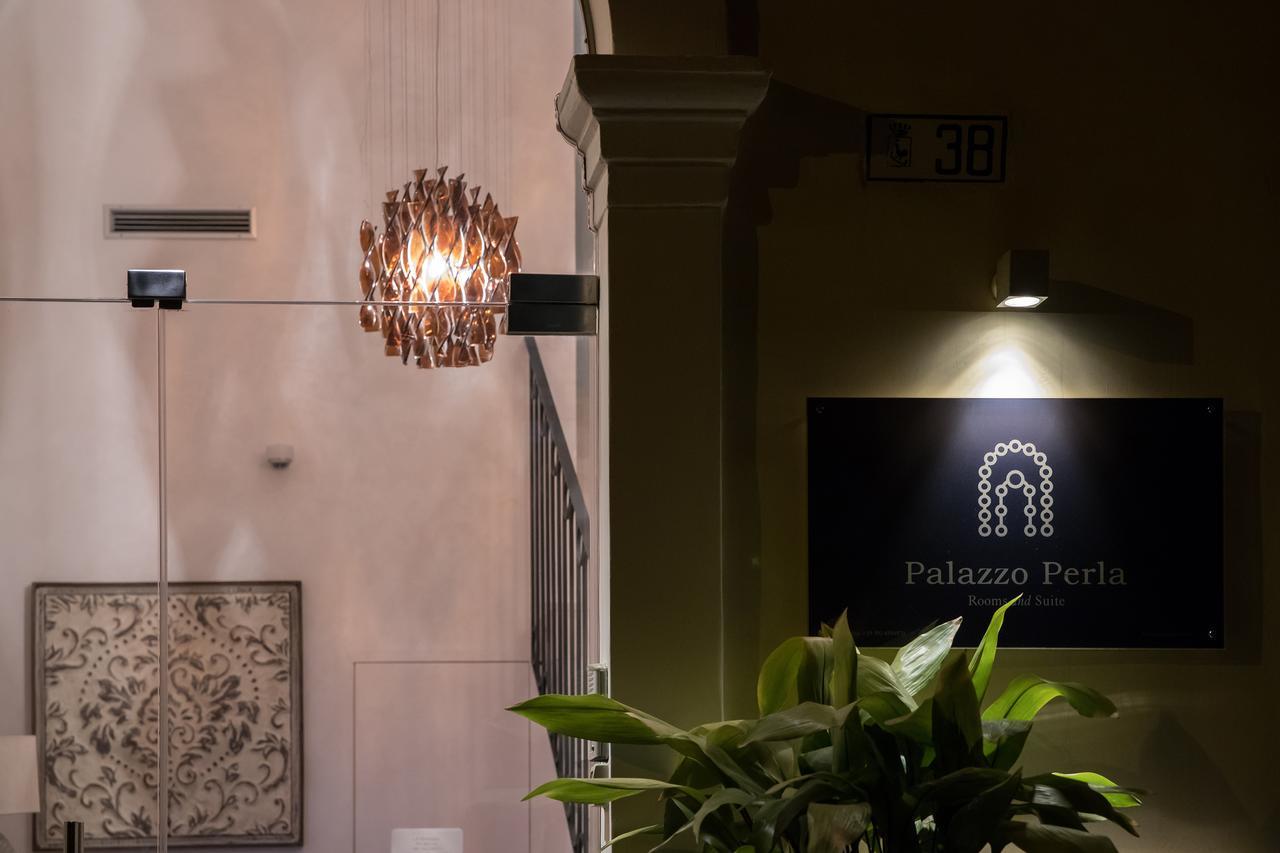 Palazzo Perla Bed & Breakfast Gallipoli Exterior photo